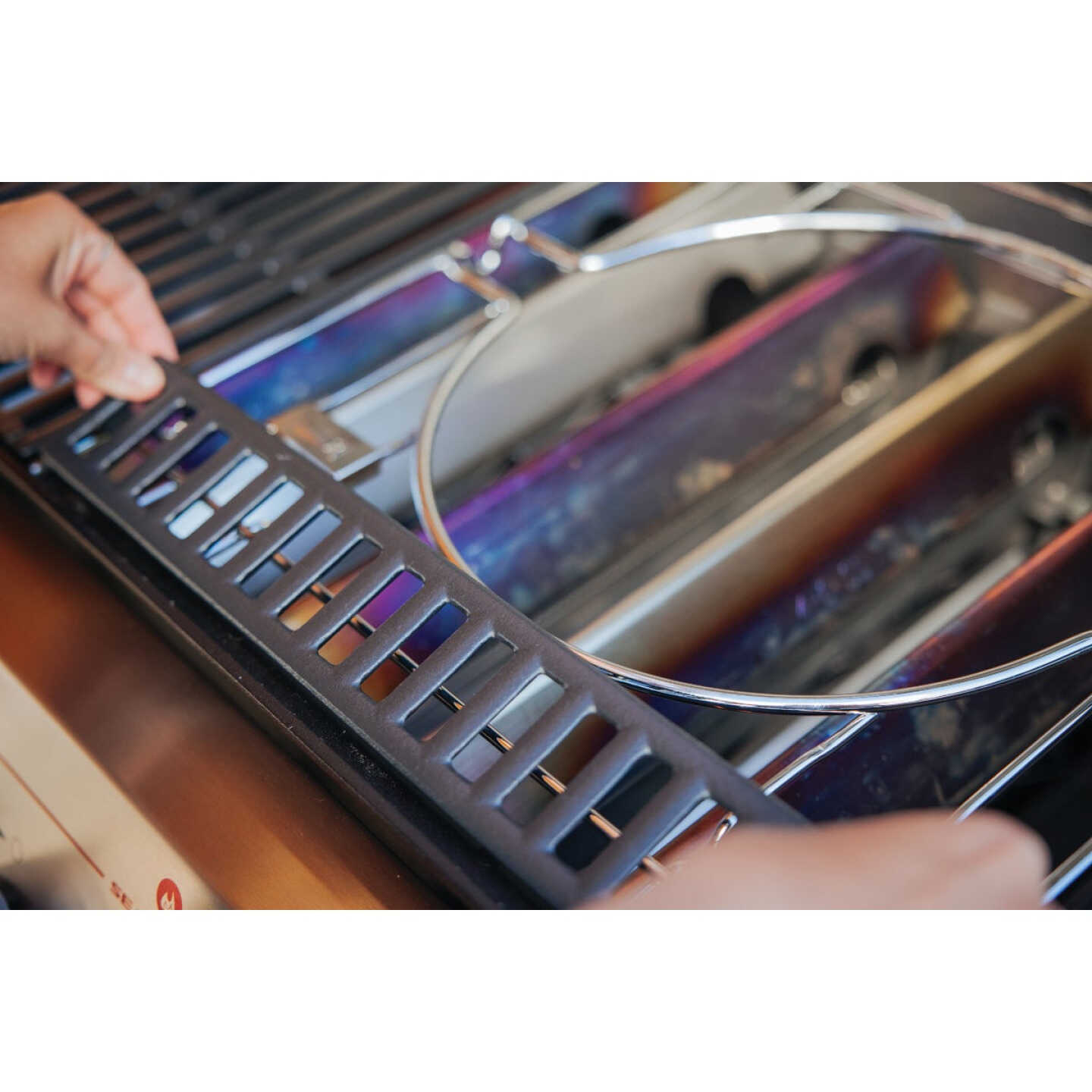 Weber Crafted Genesis Inset Frame Kit Image 3