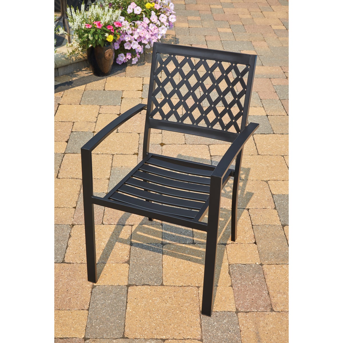 Outdoor Expressions 5-Piece Black Slat Dining Set Image 5