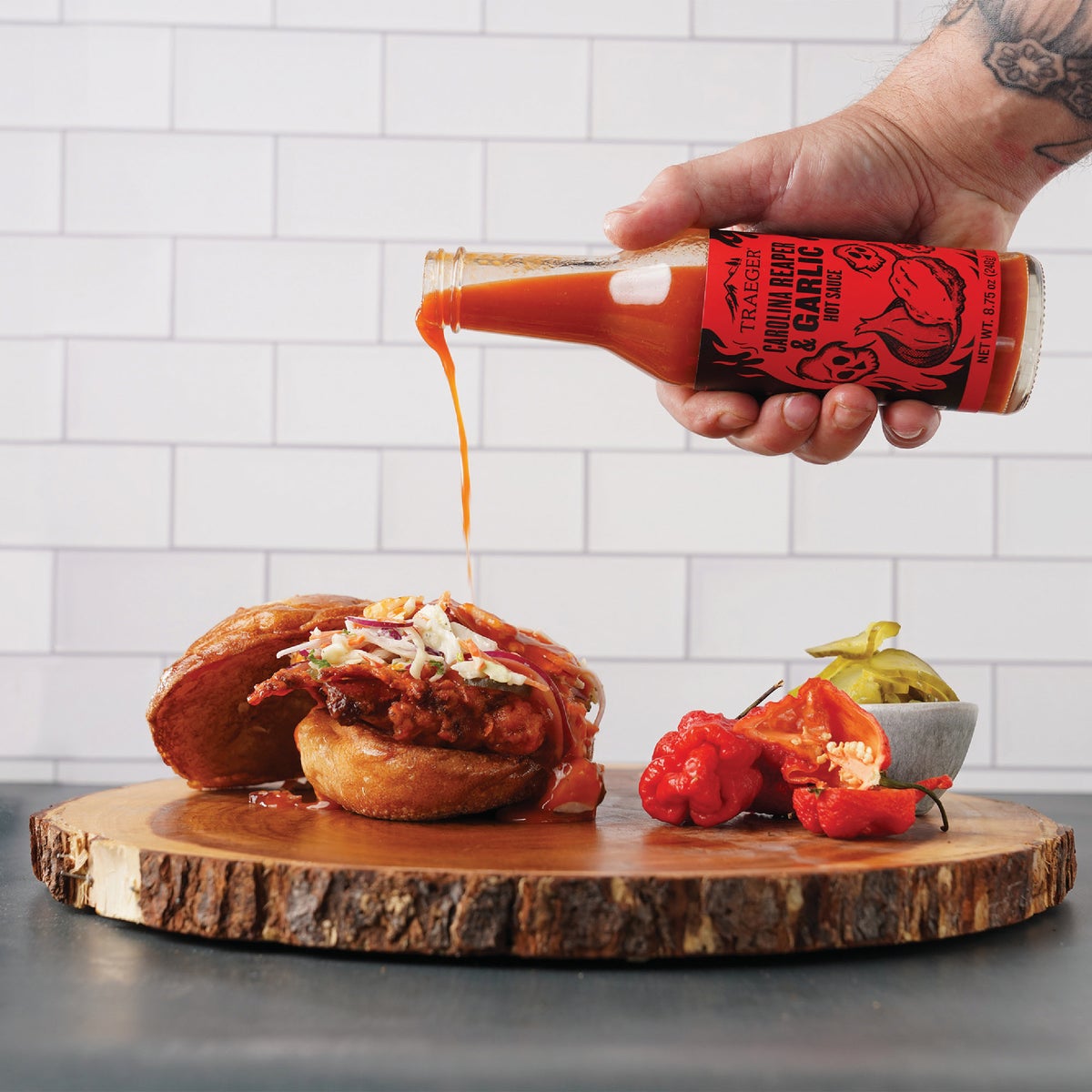 Traeger 8.75 Oz. Carolina Reaper & Garlic Hot Sauce Image 5