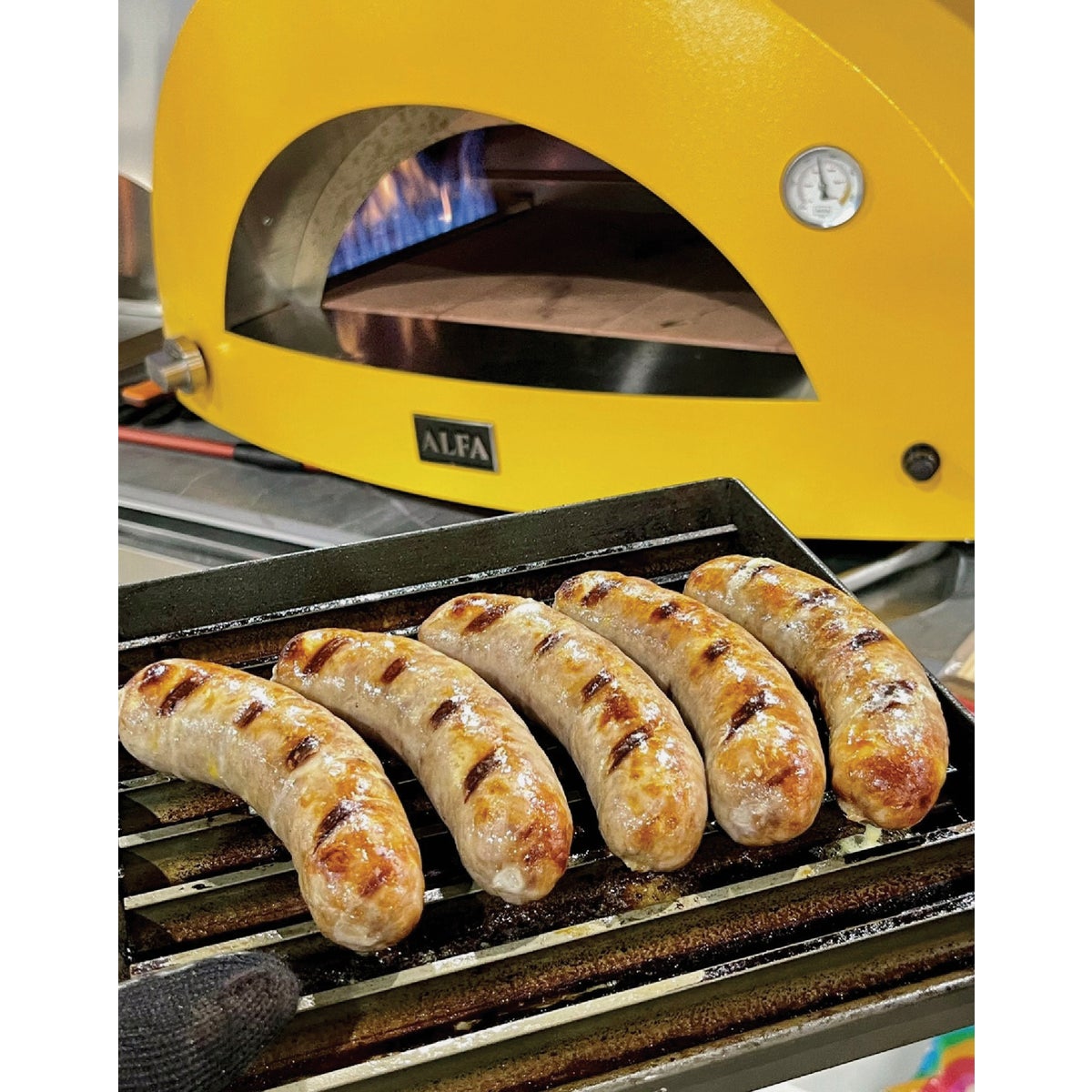 GrillGrate Pizza Oven Pan & Grate 2-Piece Set Image 3