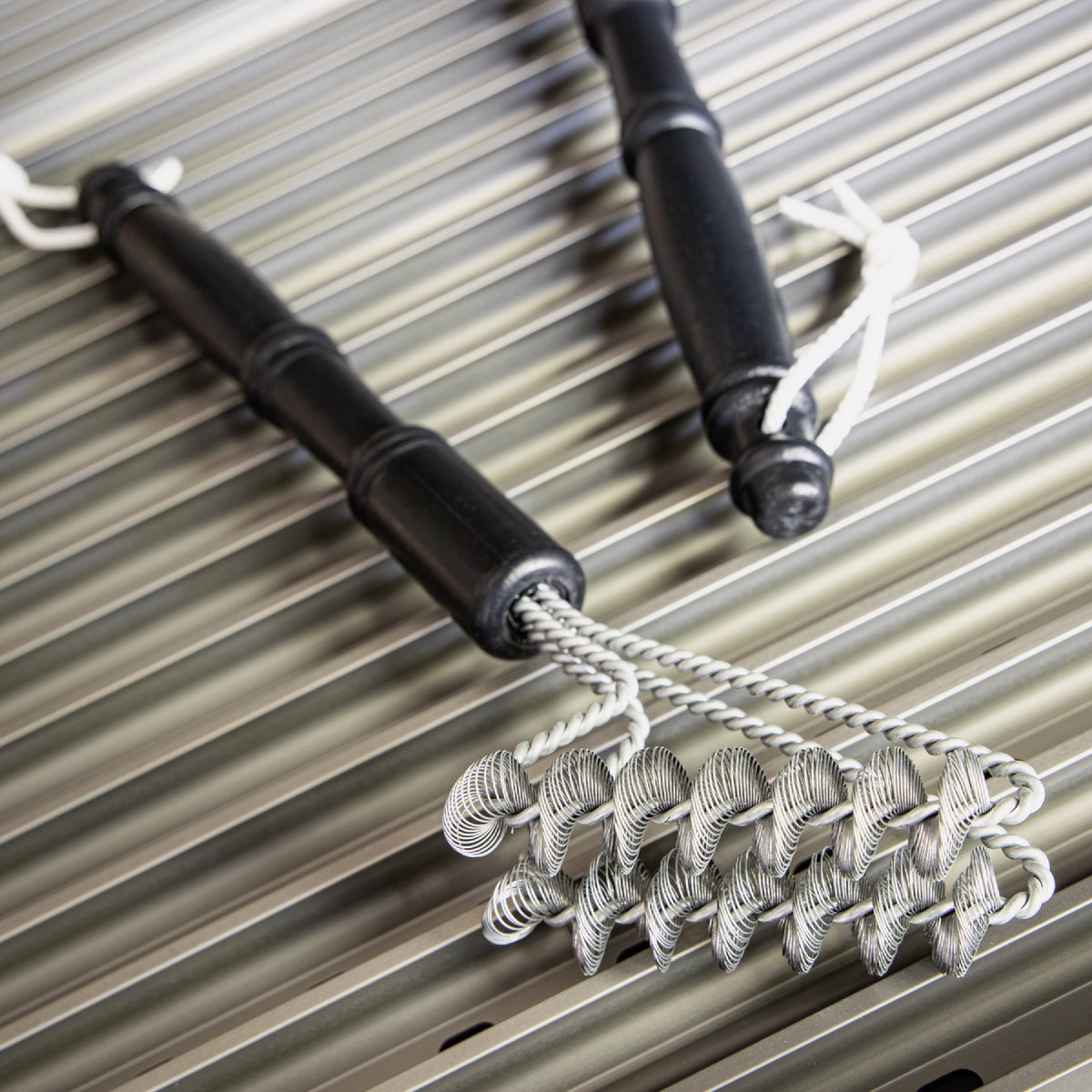 Grill Grate Stainless Steel Cleaning Brush Image 3