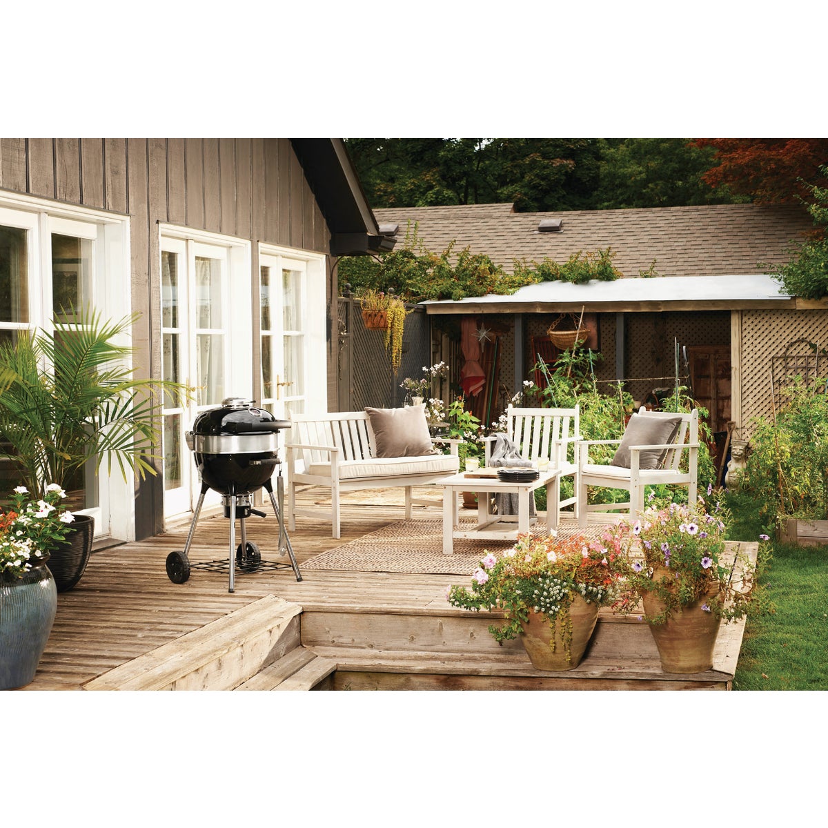 Napoleon PRO18 Charcoal Kettle Grill, Black Image 2