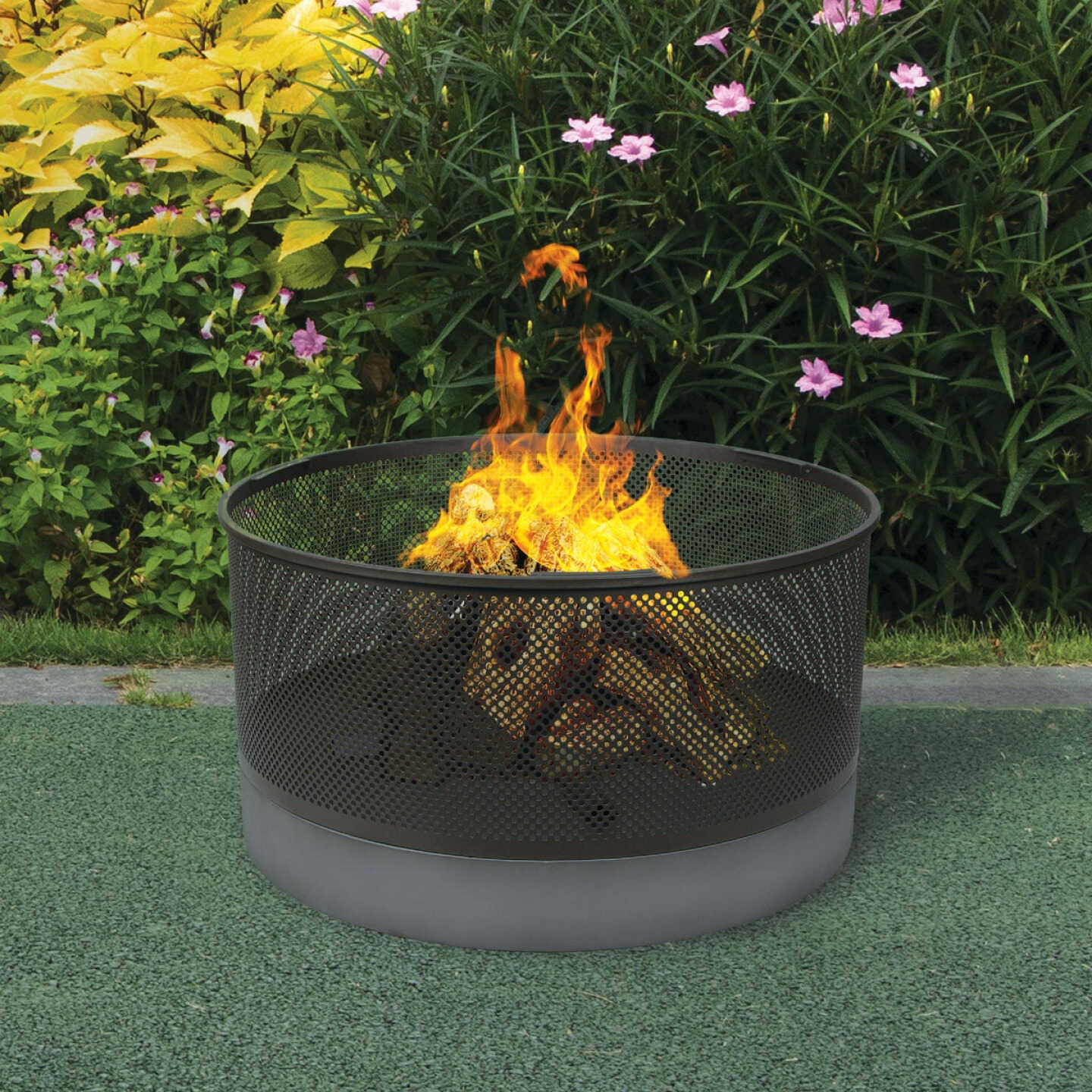 Bond Lomita 30 In. Round Steel Wood Fire Pit Image 2