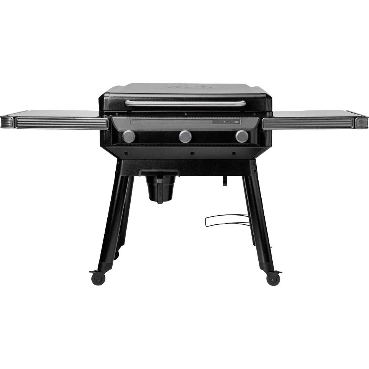 Traeger Flatrock 3-Burner Propane Gas Griddle Flat Top Grill, Black Image 1