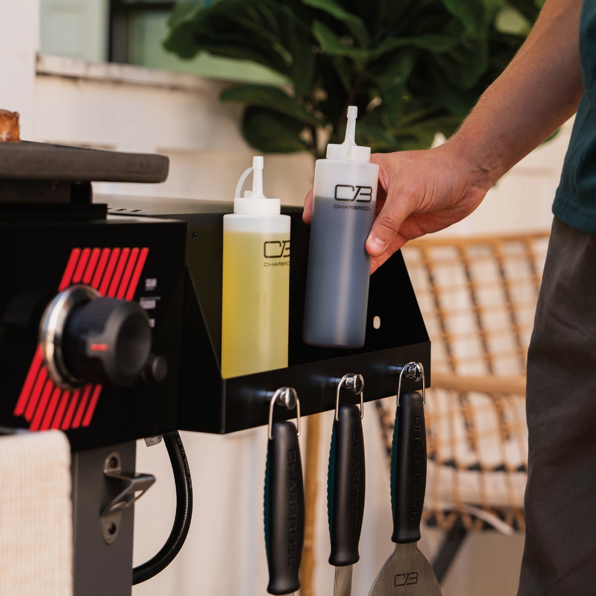 Char-Broil 13-Piece Griddle Tool Set Image 2