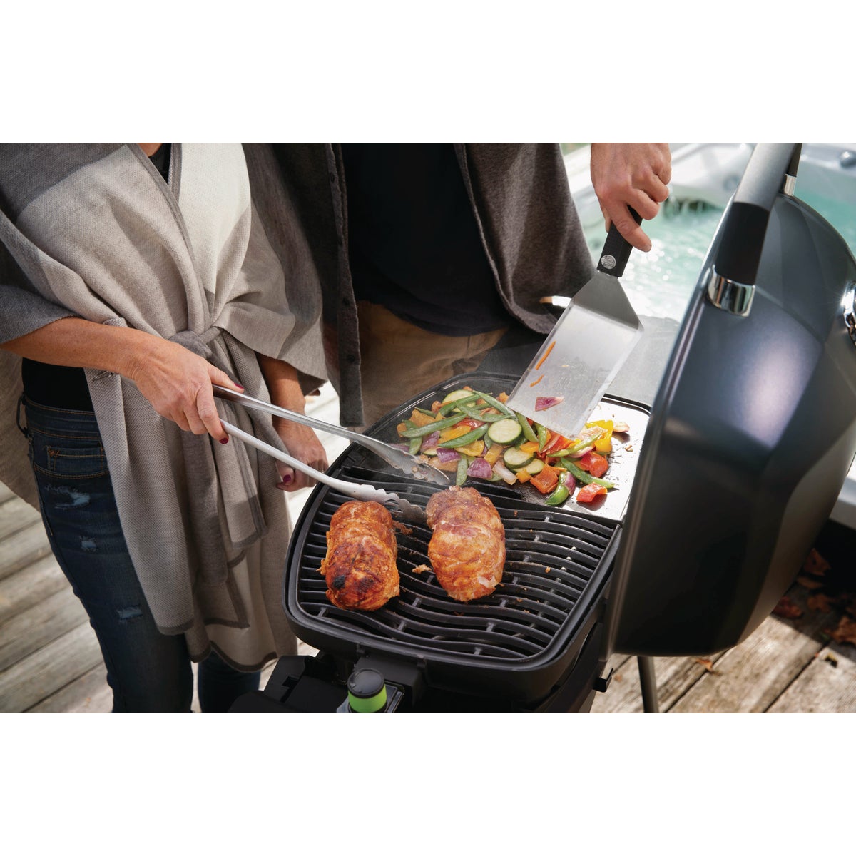 Napoleon TravelQ PRO285E Portable Electric Grill, Black Image 2