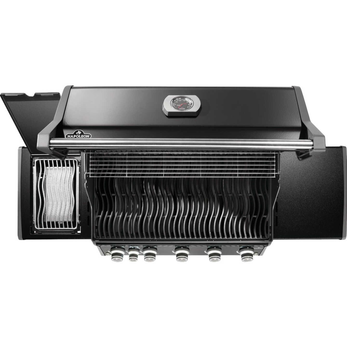 Napoleon Rogue Pro 625 5-Burner Natural Gas Grill with Infrared Side Burner, Black Image 4