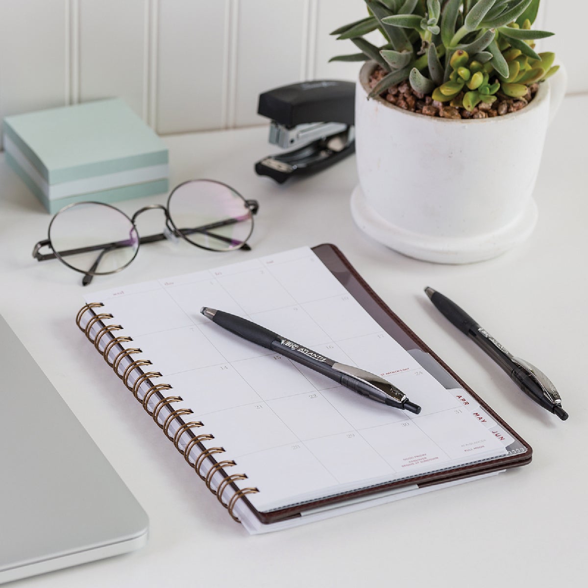 Bic Atlantis Medium Point Black Ball Point Pen (2-Pack) Image 3