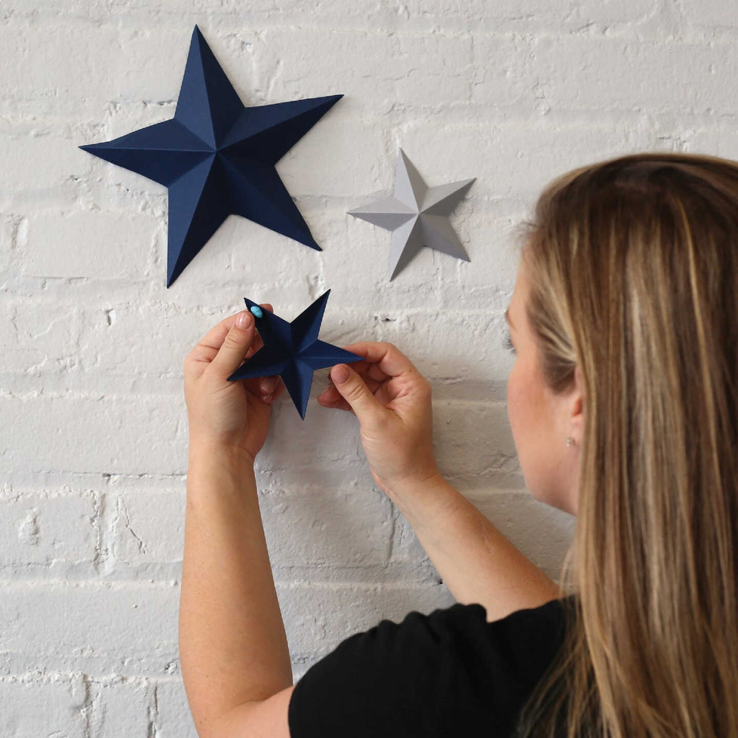 DAP RapidFuse Blue Stik 1 Oz. Blue Reusable Adhesive Putty Image 6