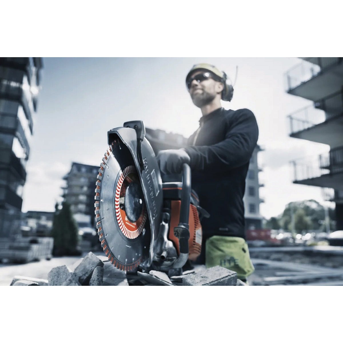 Husqvarna K770 14 In. Gas Power Cutter Saw Image 2