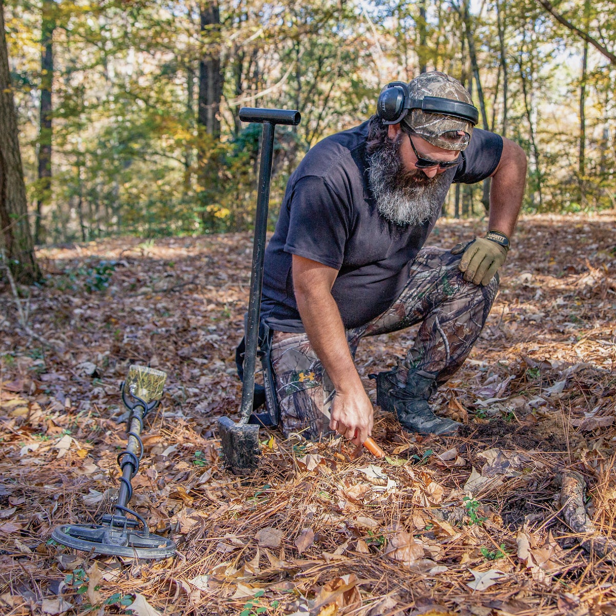 Garrett Razor Relic Shovel Image 3